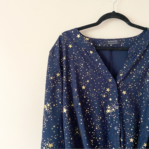 Bloomchic• midnight blue star moon print button up short sleeve top kimono - Picture 7 of 8